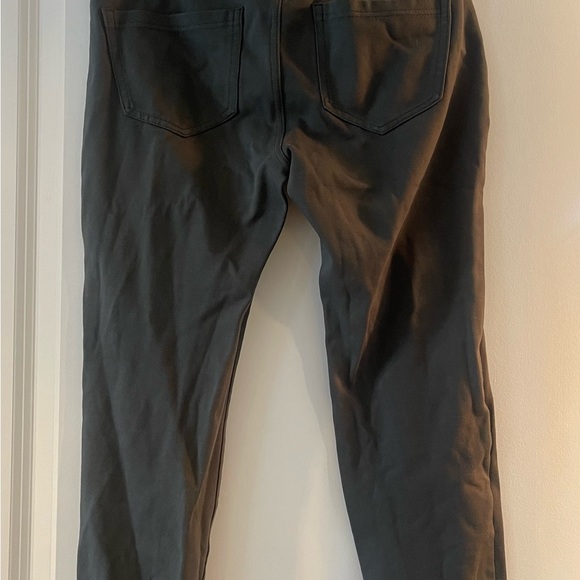Green cropped skinny pants - Picture 2 of 2
